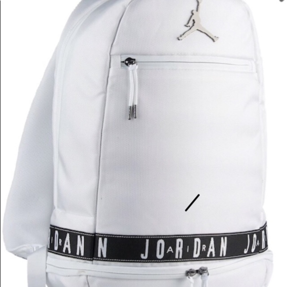 NWT Jordan skyline logo backpack - Picture 1 of 1